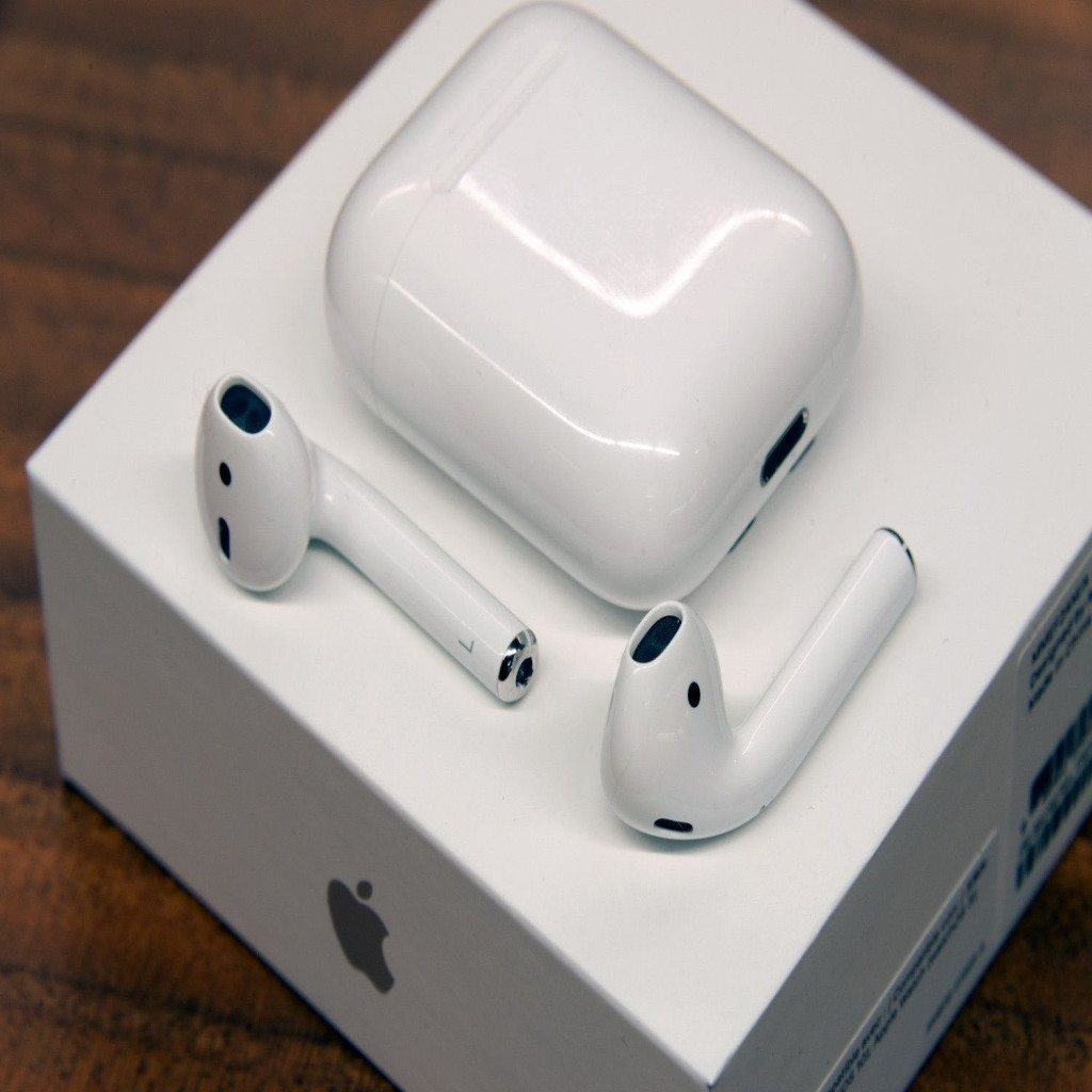 AIRPODS IPHONE